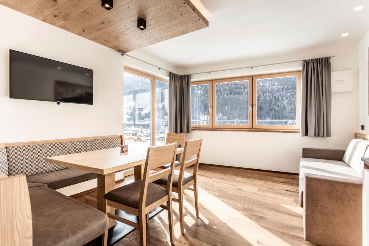 Luxury Chalet Plazola Wolkenstein in Gröden Exterior foto